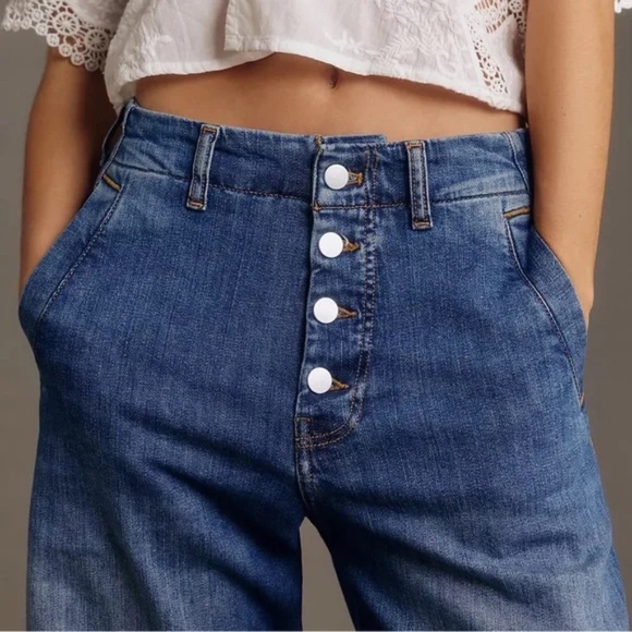 Pilcro Anthropologie NWT The Arin Mid-Rise Button-Front Barrel Pant Jeans 30 - Picture 3 of 10